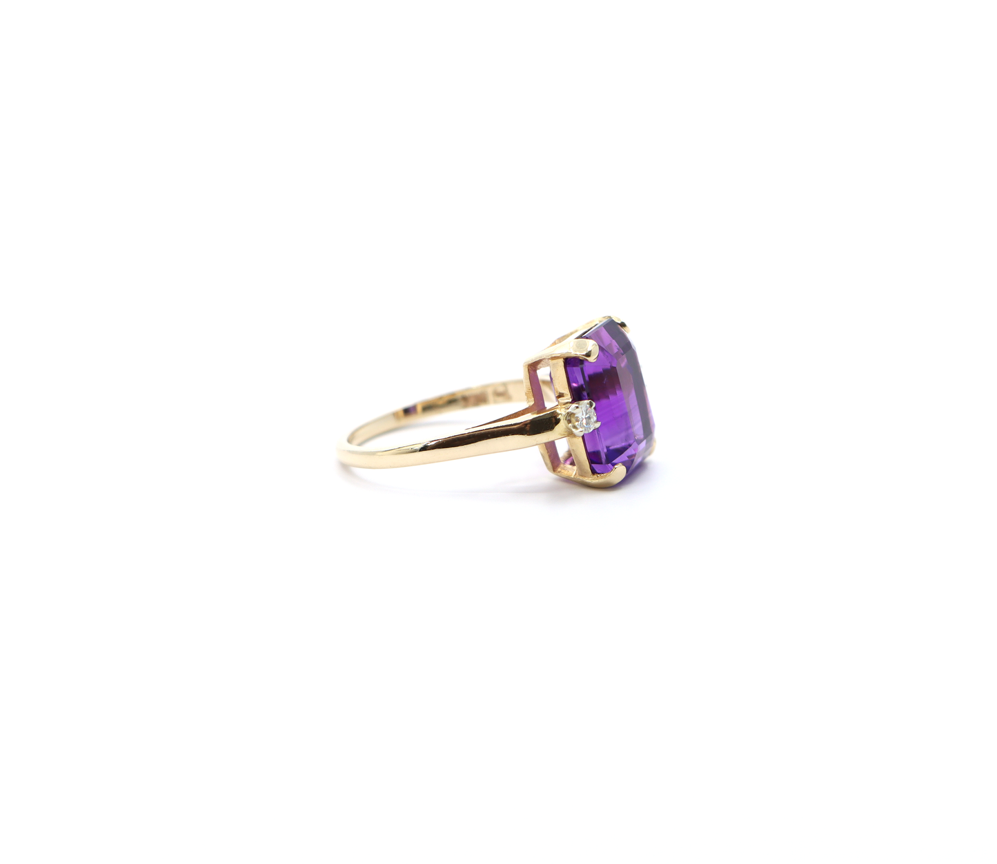 14k Amethyst and Diamond Ring