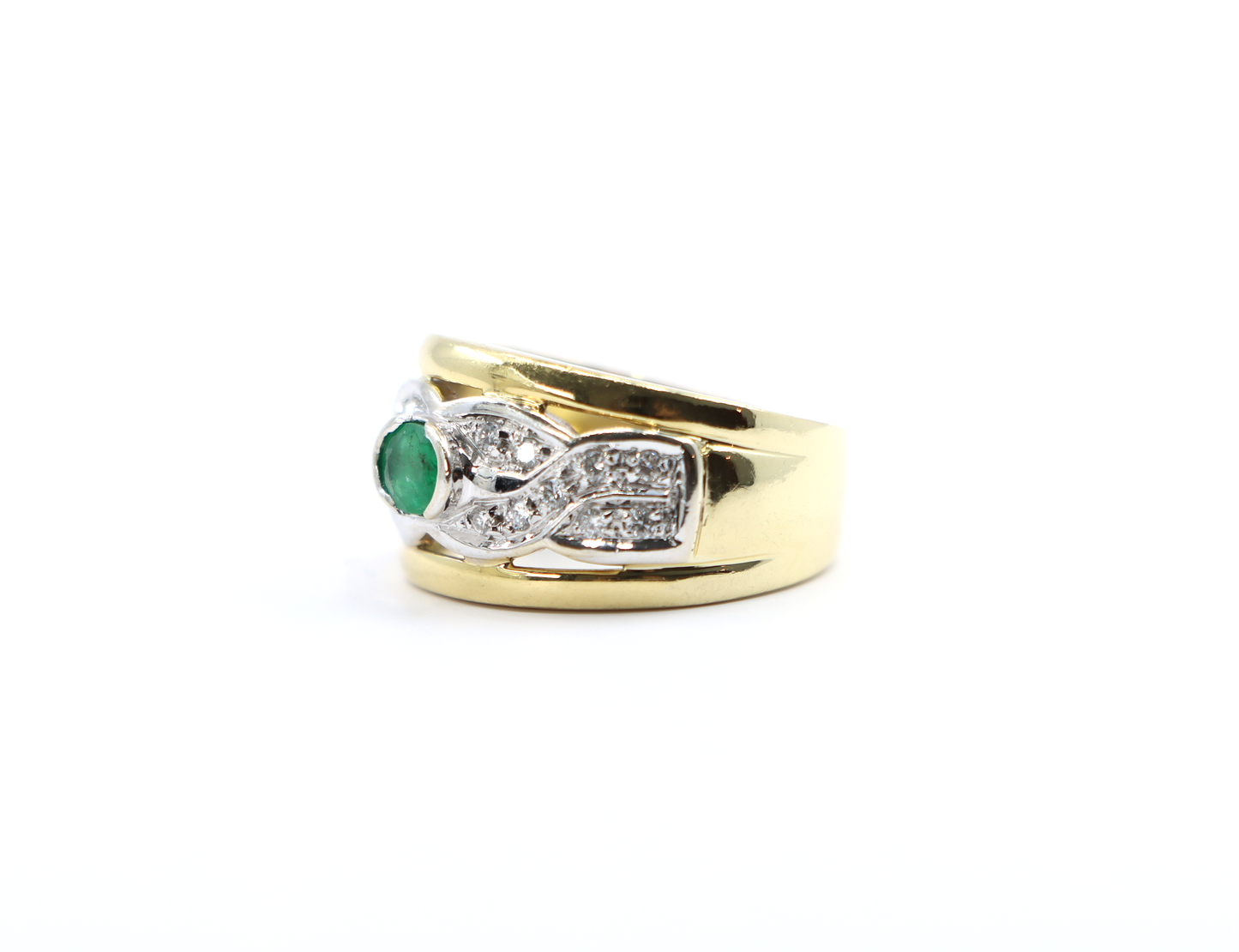 18k Emerald and Diamond Ring